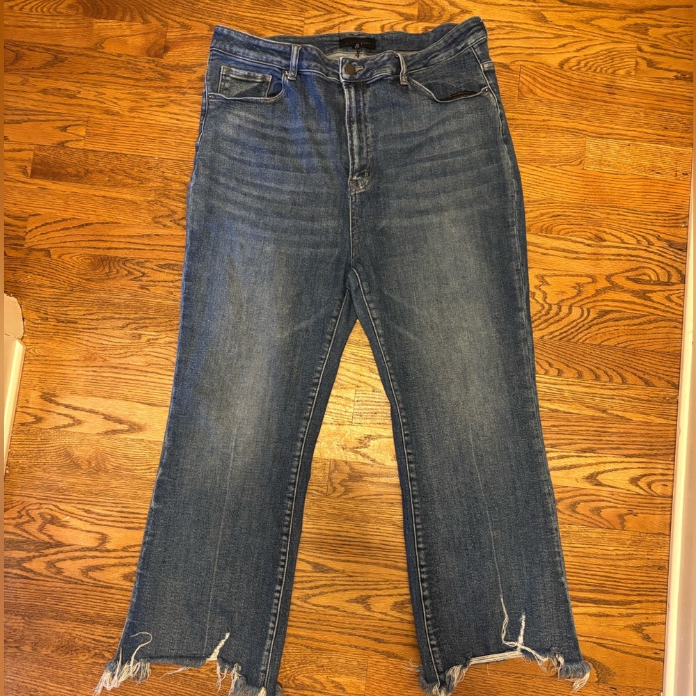 Risen Distressed Jeans 2XL